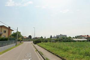 BILOCALE zona centro - REANA