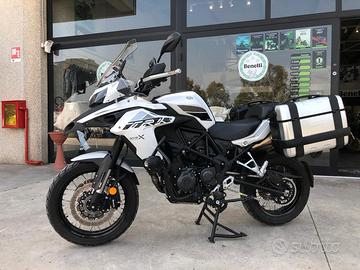 Benelli TRK 502 x