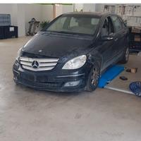 RICAMBI MERCEDES CLASSE B 2006 2.0 DIESEL