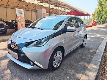 Toyota Aygo 1.0 5P X-PLAY OK NEOPATENTATI