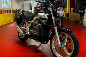 Moto Guzzi Breva 750