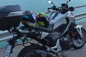 Honda NC750X DCT 2018 - Full optional