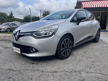 Renault Clio 1.2 75CV 5 porte Costume National