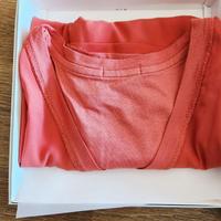 Pigiama Giselle – Maglia Salmone e Pantaloni Fanta