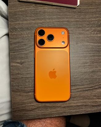 IPHONE 17 pro 256 gb ARANCIONE
