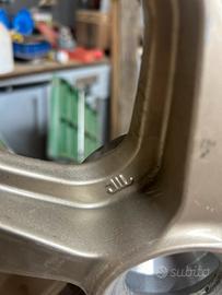 Cerchi per ducati 748 916 996 998
