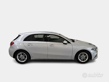 MERCEDES-BENZ A 180 d Automatic Business 5 PORTE