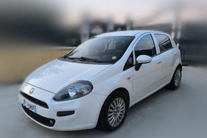 Fiat Punto 20€ = 500 Km