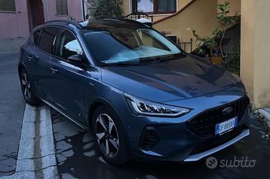 Ford focus active