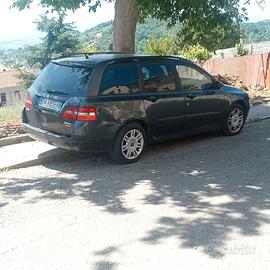 Auto fiat stilo sw