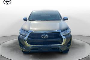 Toyota Hilux 4nd serie 2.8 D-4D A/T 4WD 48V 4...