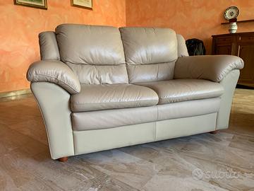 Divani classici in vera pelle