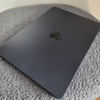 Macbook air M3 anno 2024 tastiera USA