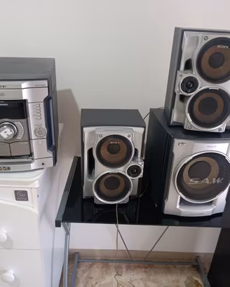 Stereo Sony  con cassette e cd