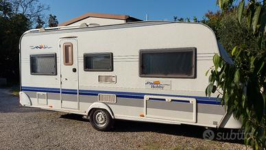 Caravan Hobby De Luxe Easy 495