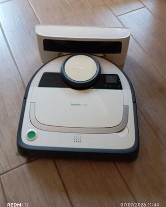 Robot Folletto VR200