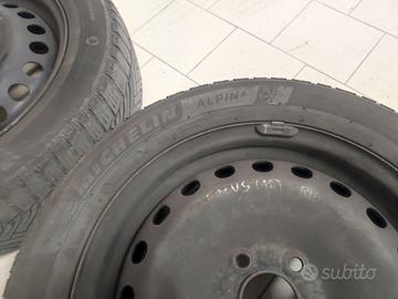 Cerchi in ferro da 16 + gomme termiche Michelin