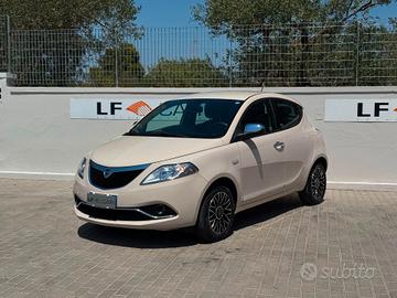 Lancia Ypsilon 1.2 69 cv 5 porte GPL Ecochic Plati