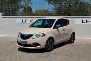 Lancia Ypsilon 1.2 69 cv 5 porte GPL Ecochic Plati