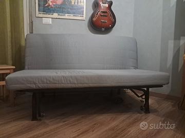 divano letto largo 140cm