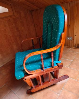 Poltrona a dondolo in legno - Glider