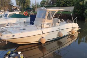 Barca Ranieri DR25 motore Suzuki 300cv