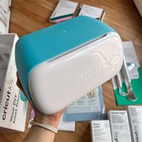 Cricut Joy nuova con Gift Bundle