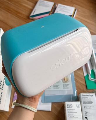 Cricut Joy nuova con Gift Bundle