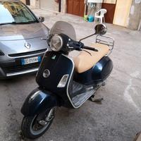 Piaggio Vespa 125 GTS - 2008