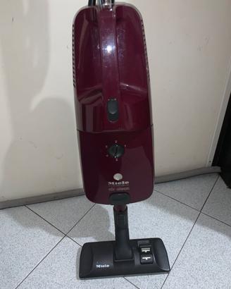 Aspirapolvere miele