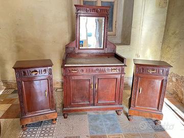 Mobili camera  e sedia COMODA antichi in legno