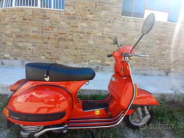 VESPA PX 200  E  ISCRITTA   ASI
