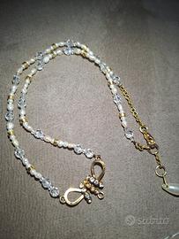 Collana con perline e  cristalli trasparente 
