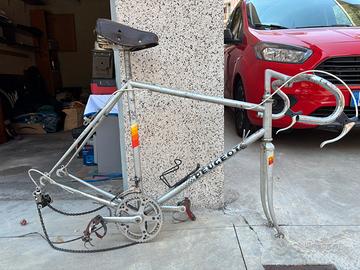 Peugeot Bici Corsa Telaio e Ruote