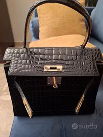 Borsetta tipo Kelly in coccodrillo