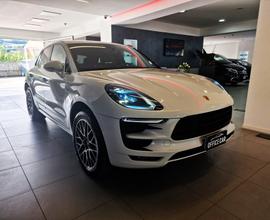 Porsche Macan 2.0 benz