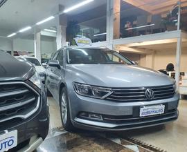 VW Passat Variant 1.6 TDI 120 CV DSG my 19