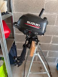 Tender e motore fuoribordo Suzuki 2.5 CV