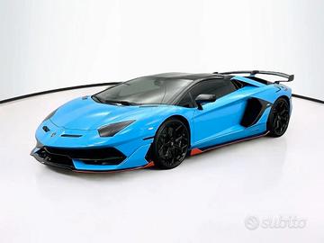 Lamborghini Aventador SVJ 6.5 V12 NOLEGGIO LUNGO T