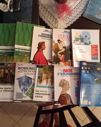 LIBRI SCOLASTICI SUPERIORI