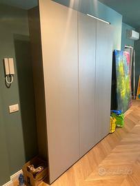 Armadio e letto twils