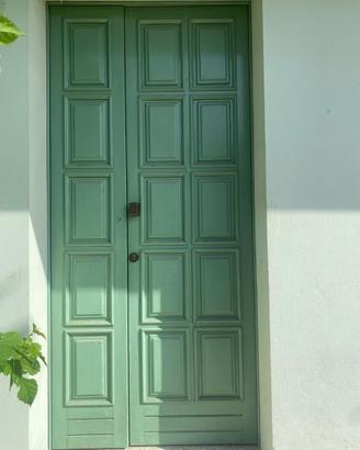 Porta doppia in legno esterna