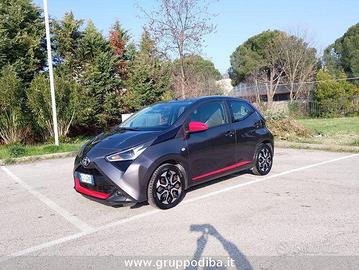 Toyota Aygo II 2018 5p 5p 1.0 x-fun m-mt 72cv