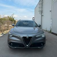 Alfa Romeo Stelvio 2.2 Diesel 210 CV AT8 Q4