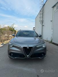 Alfa Romeo Stelvio 2.2 Diesel 210 CV AT8 Q4