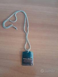 collana con medaglia modello militare di acciaio 