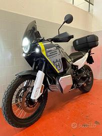 HUSQVARNA 901 NORDEN 4.590km!!!!!