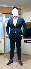 Completo uomo elegante gutteridge 
