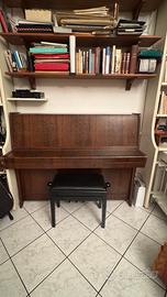 Pianoforte acustico verticale