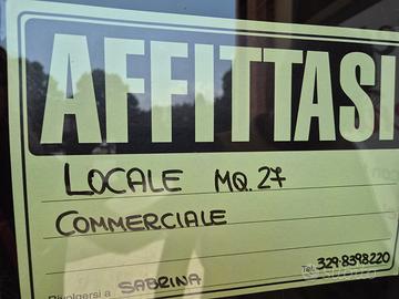 Locale commerciale di 27 mq